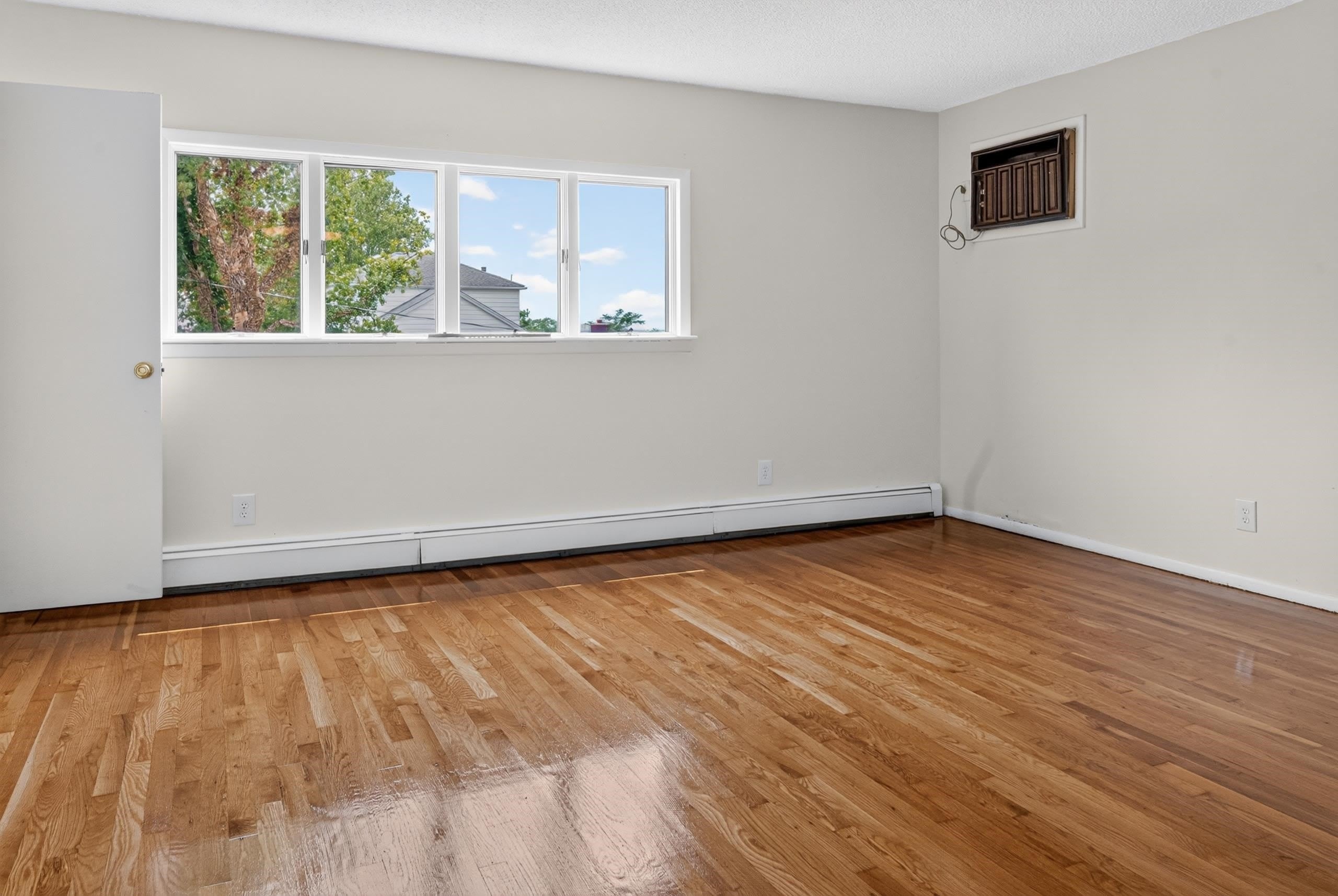 41 EDWARDS CT – photo 1