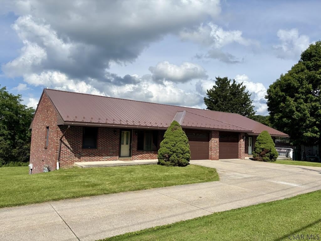 2837 Bedford Street – photo 1 of 13