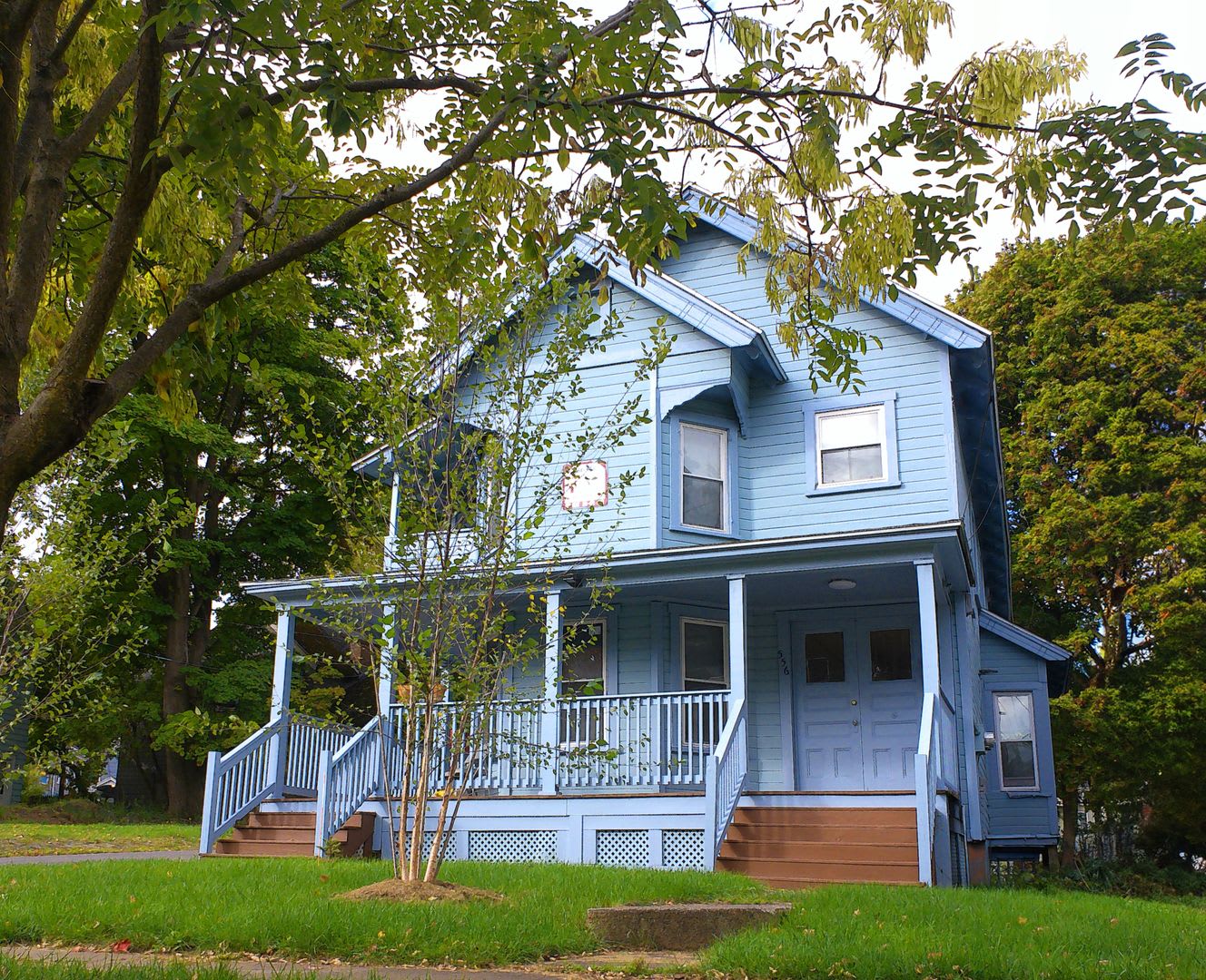 556 Columbus Ave- Second Floor 3 Bedroom Flat Available June 1, 2027 – photo 1