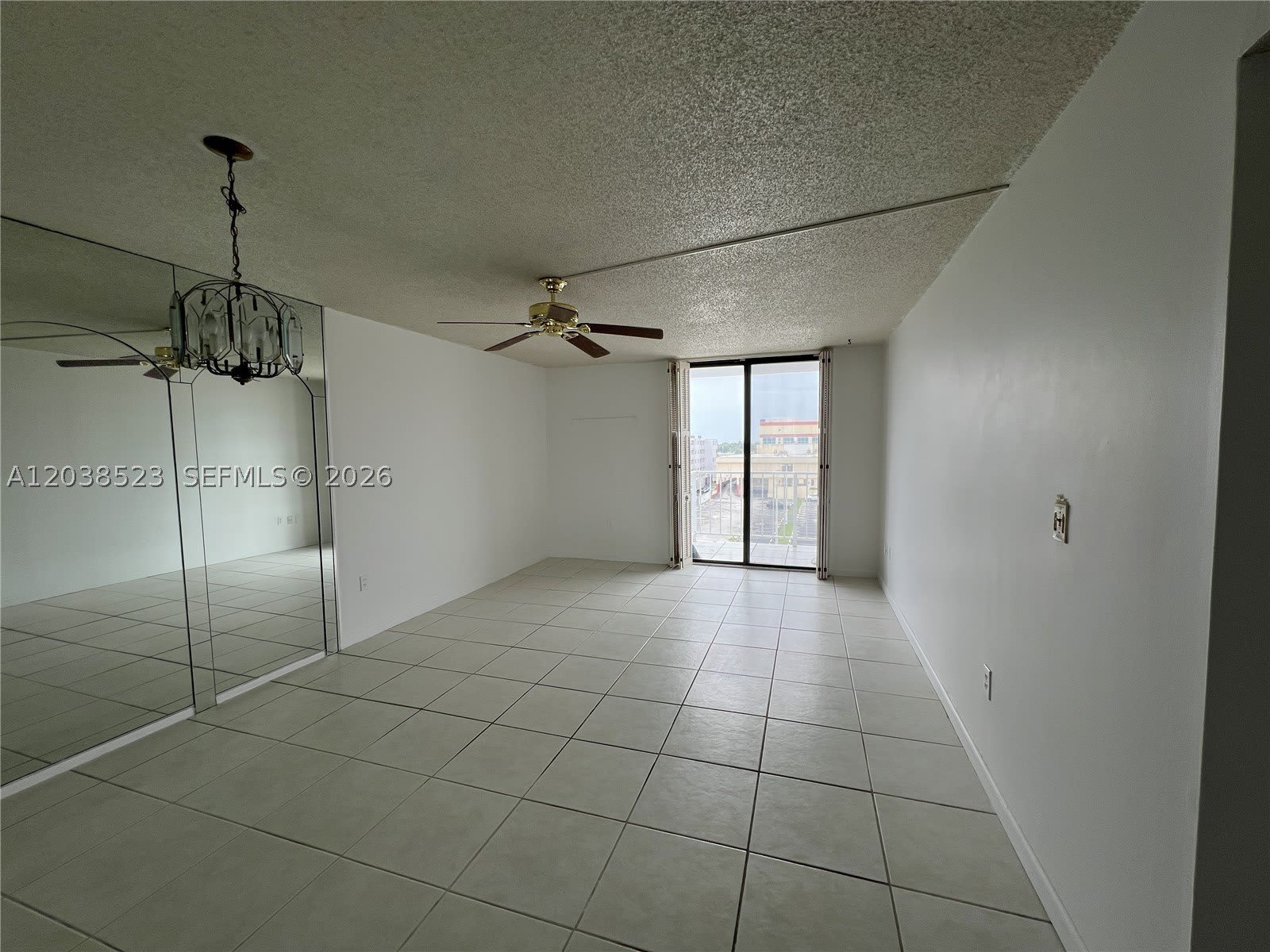 920 Ne 169Th St – photo 1