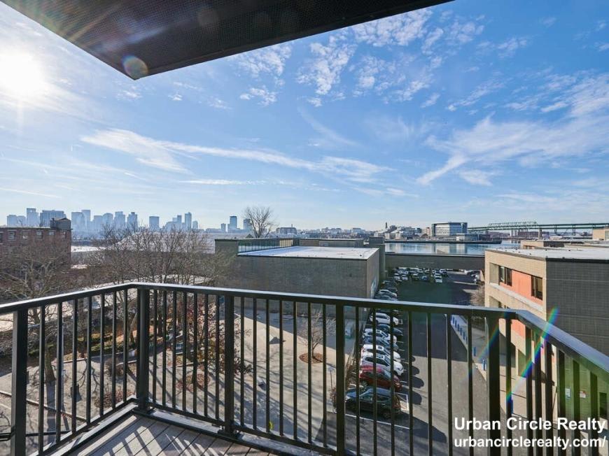 301 Border St. – photo 1