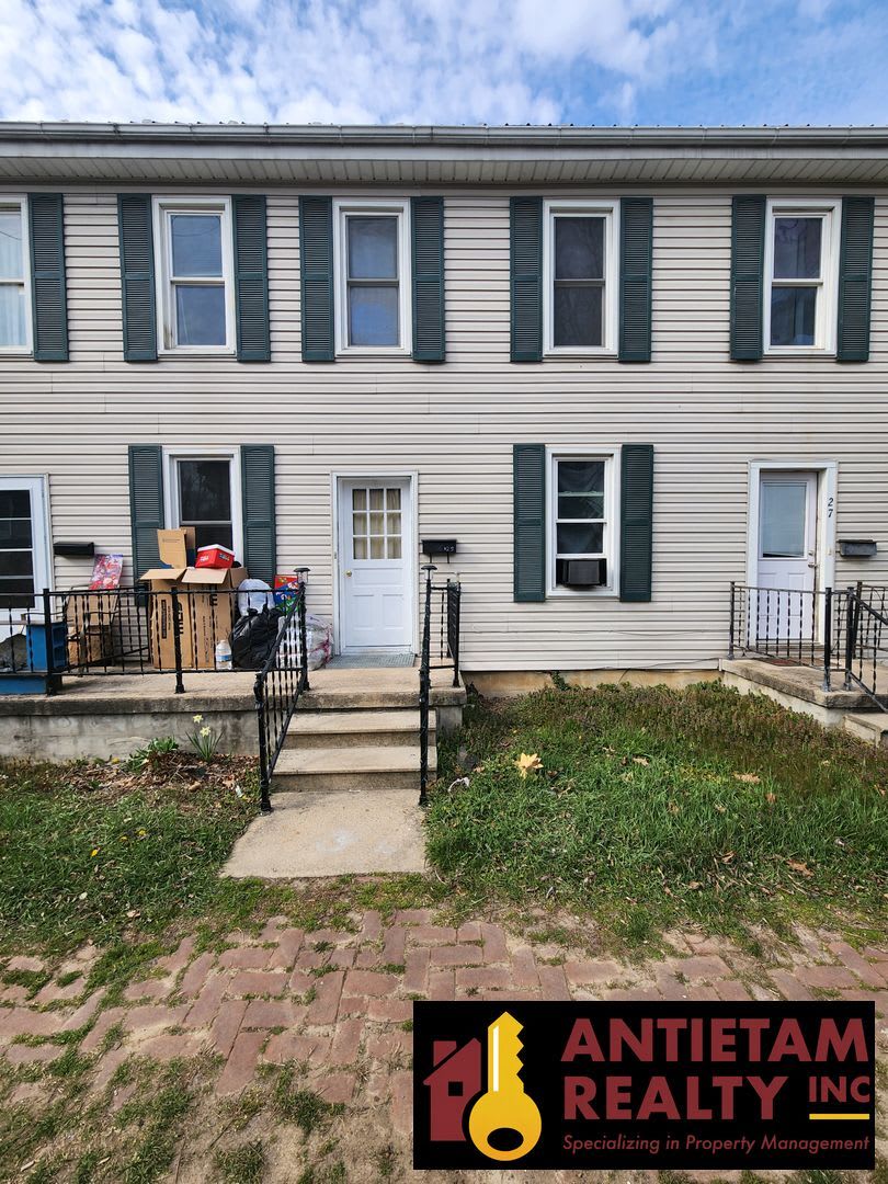25 Oregon Street, Mercersburg, PA – photo 1 of 13