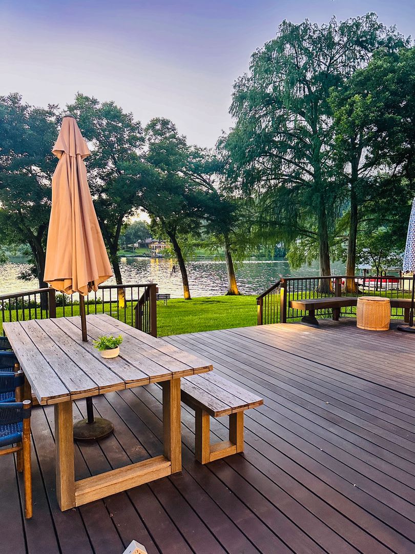 Lake Austin House Waterfront Lush 2 Acre Yard W Boat Dock Pet Friendly Fully Furnished Renovated W Boat Slip – photo 1