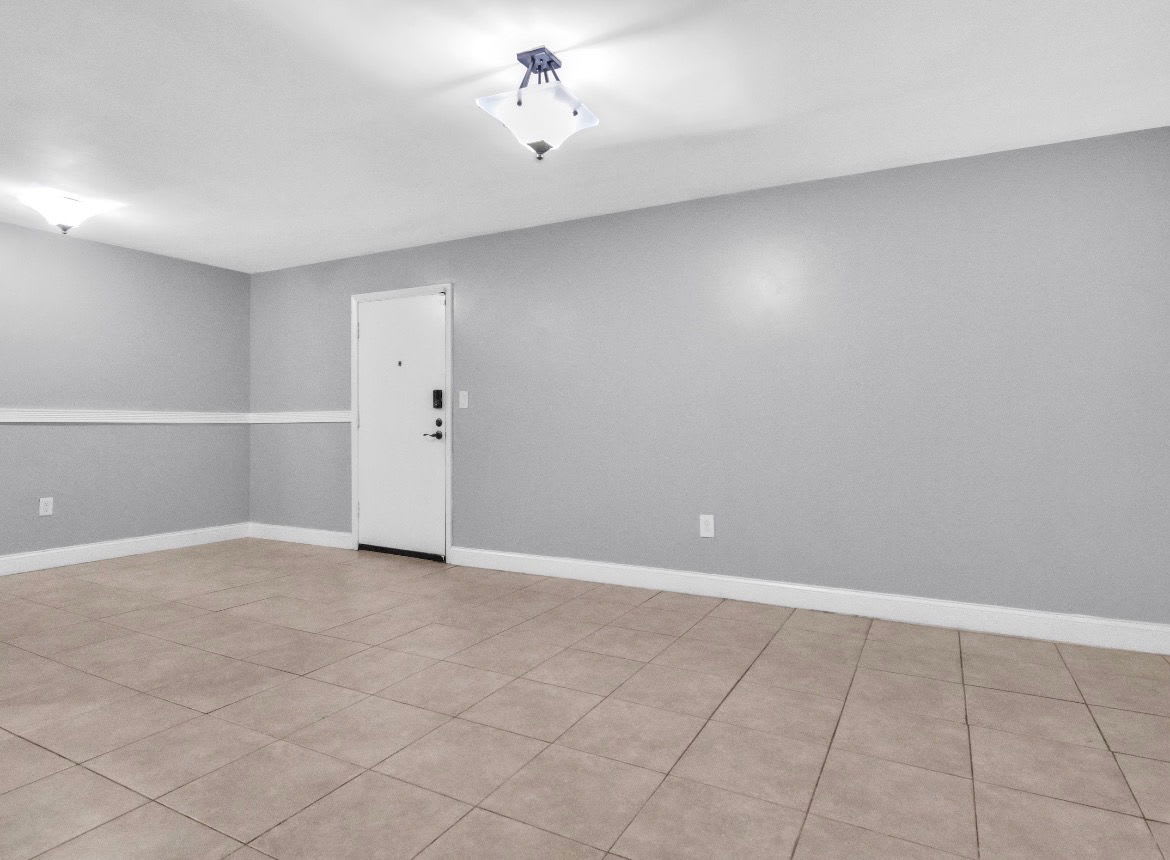 1100 Salzedo Street – photo 1