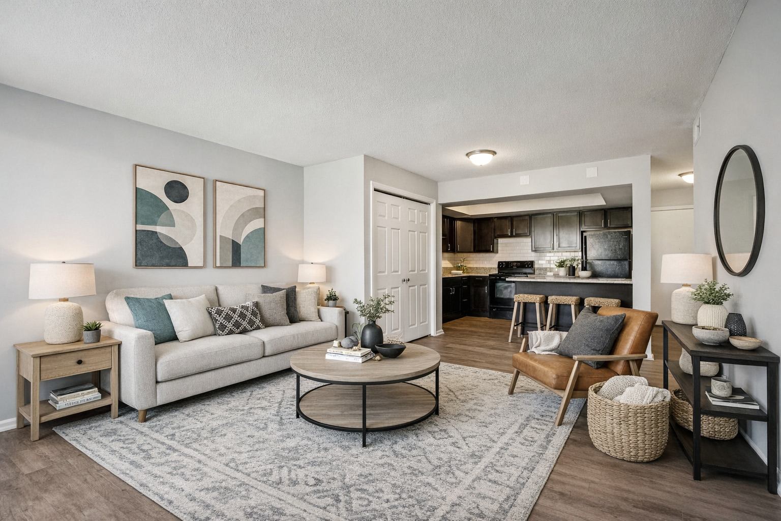 Edgewater Apartments – photo 1