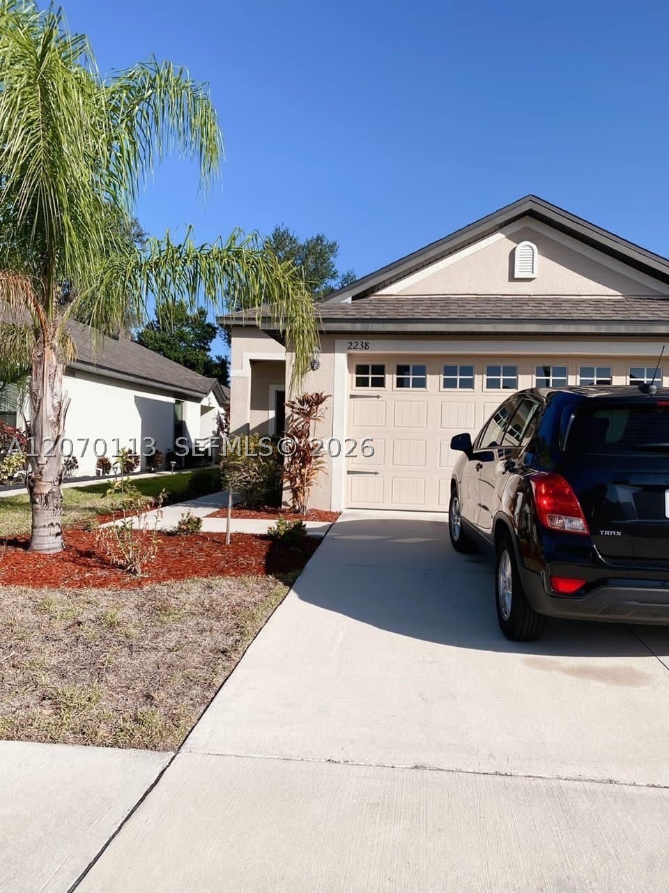 2238 S Caspian Dr – photo 1 of 37
