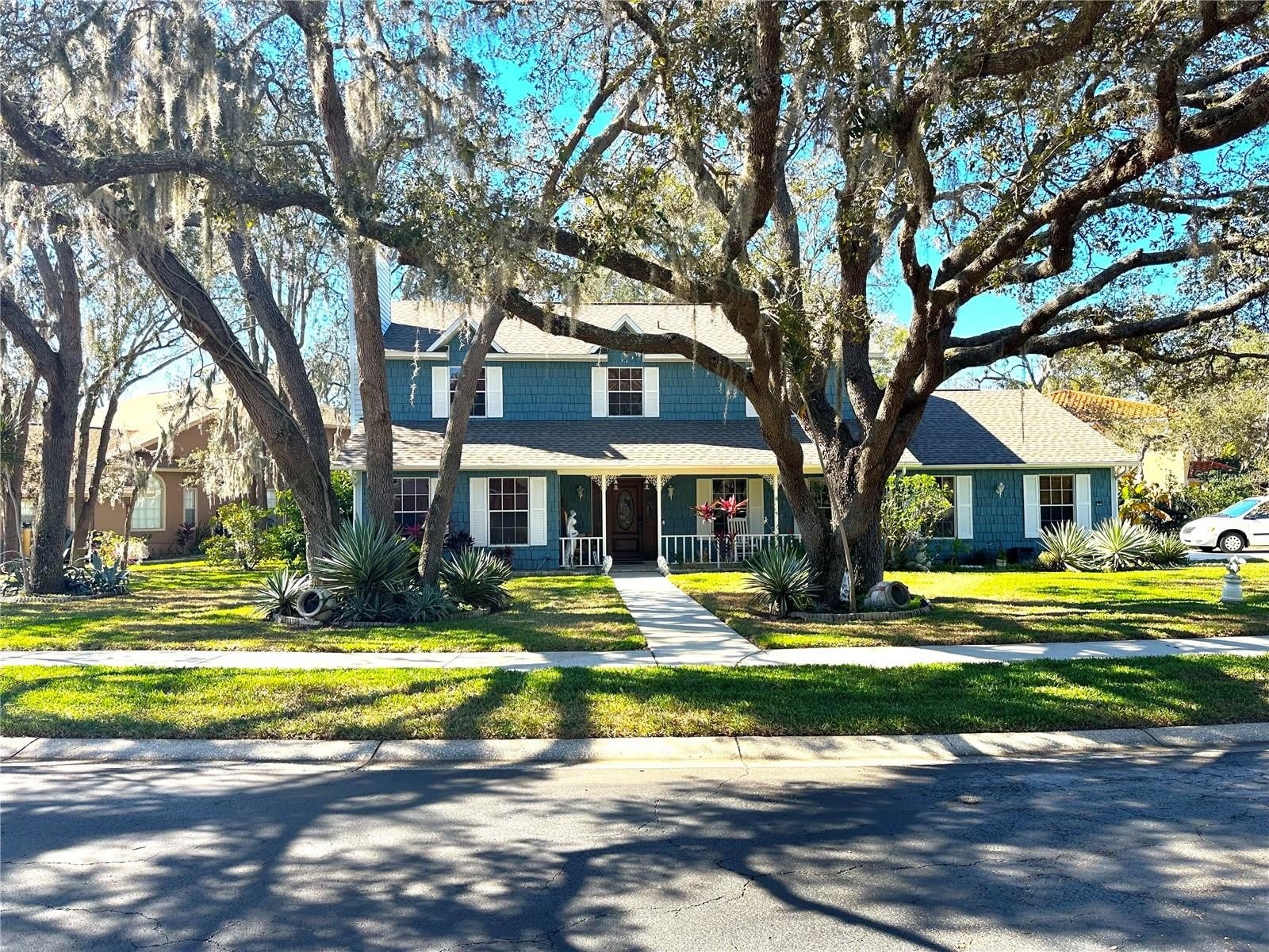 8834 WHISPERING OAKS Trail – photo 1