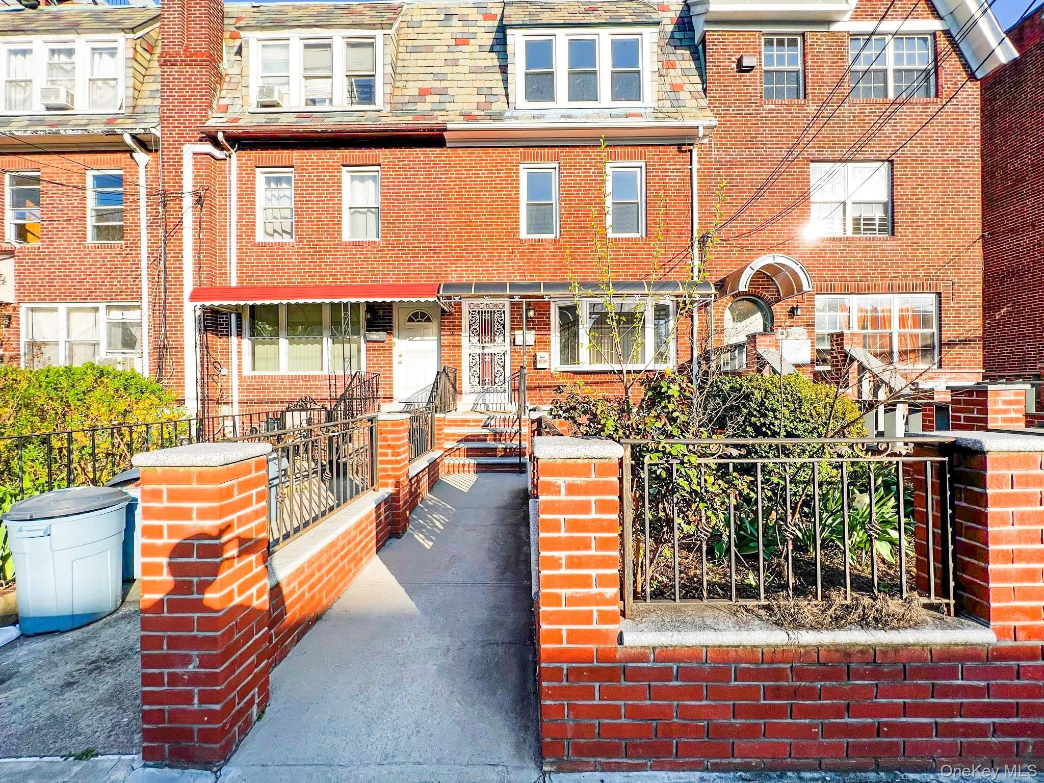 32 59 46 Street – photo 1