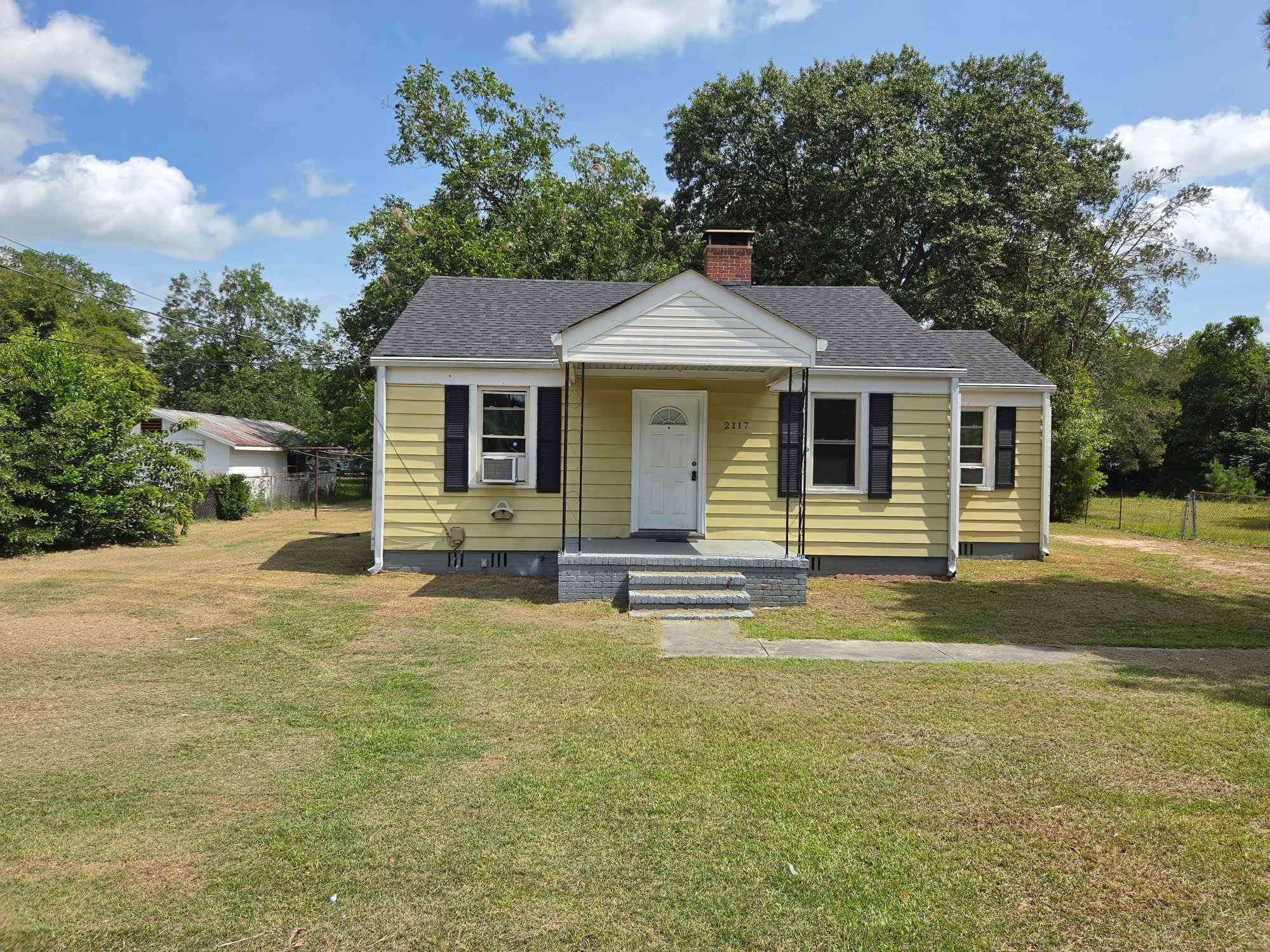 2117 Kennedy Drive – photo 1