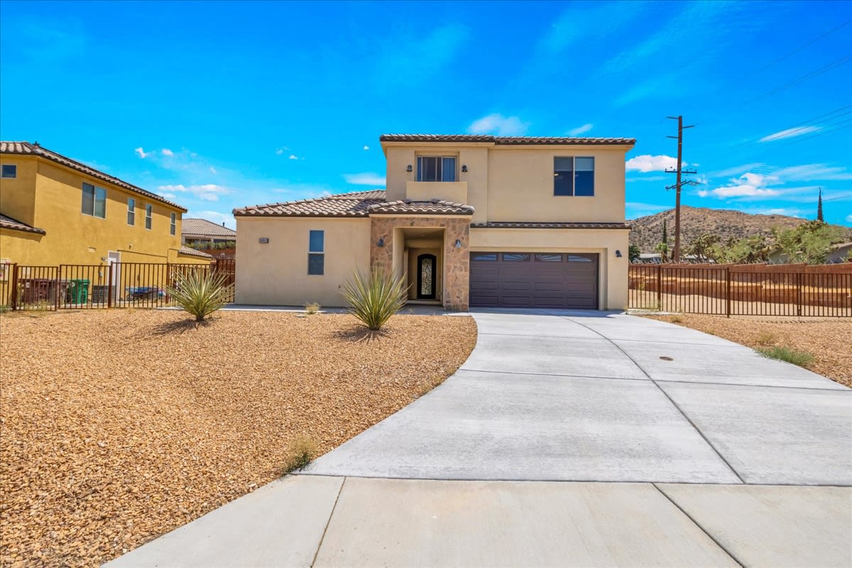 56923 Ivanhoe Drive – photo 1