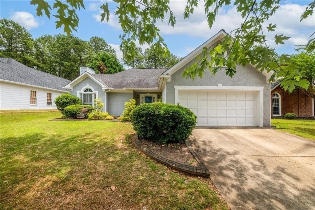 190 Glen Holly Drive – photo 1