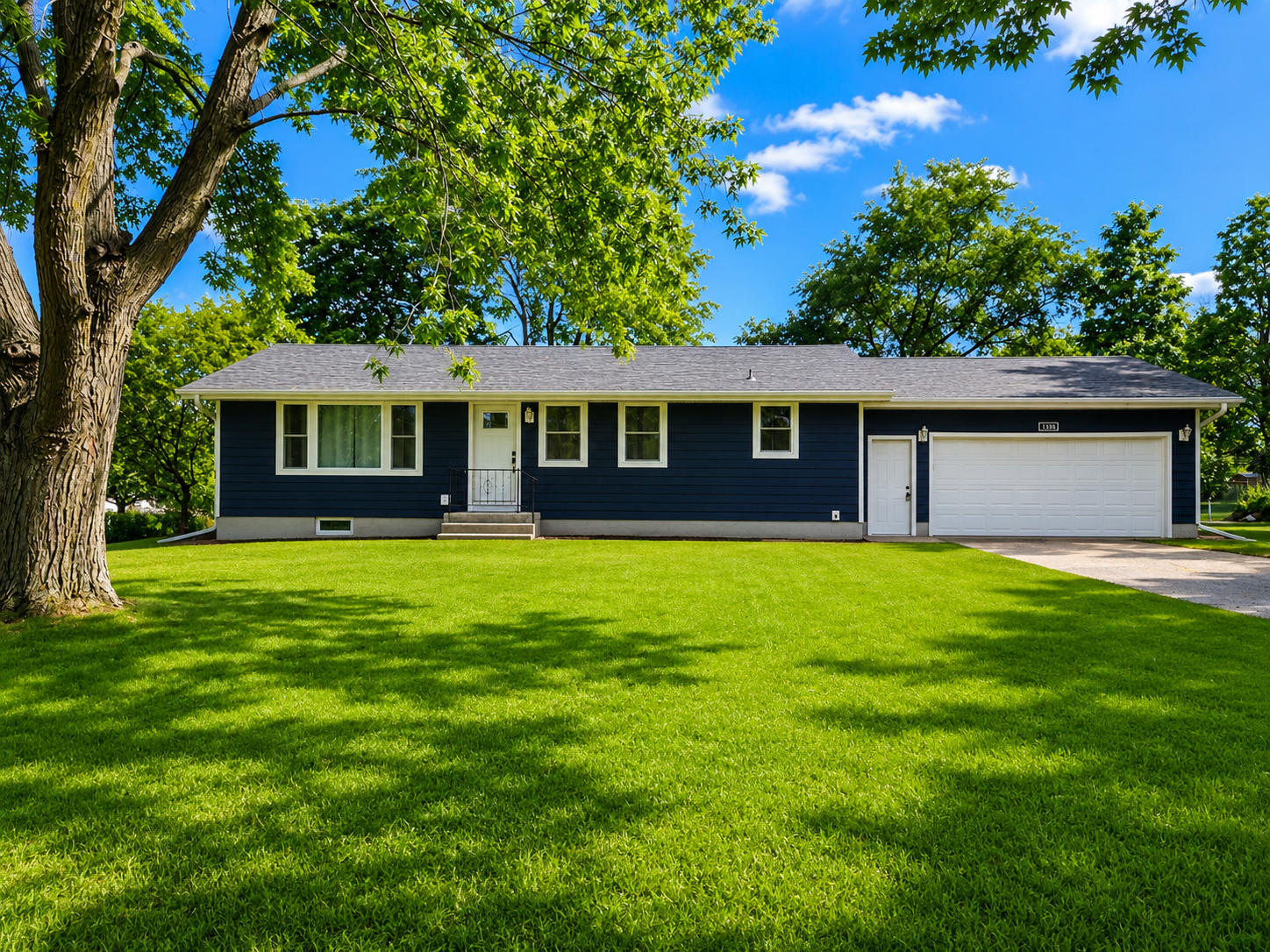 3380 197Th St W – photo 1 of 317