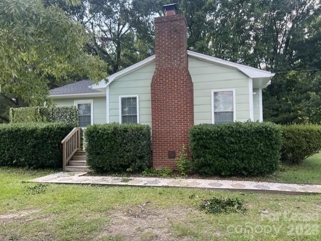 445 Bess Town Road – photo 1 of 17