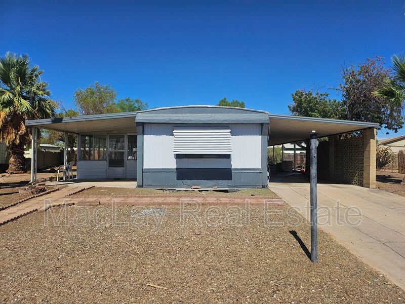 901 S 95Th Street – photo 1 of 247