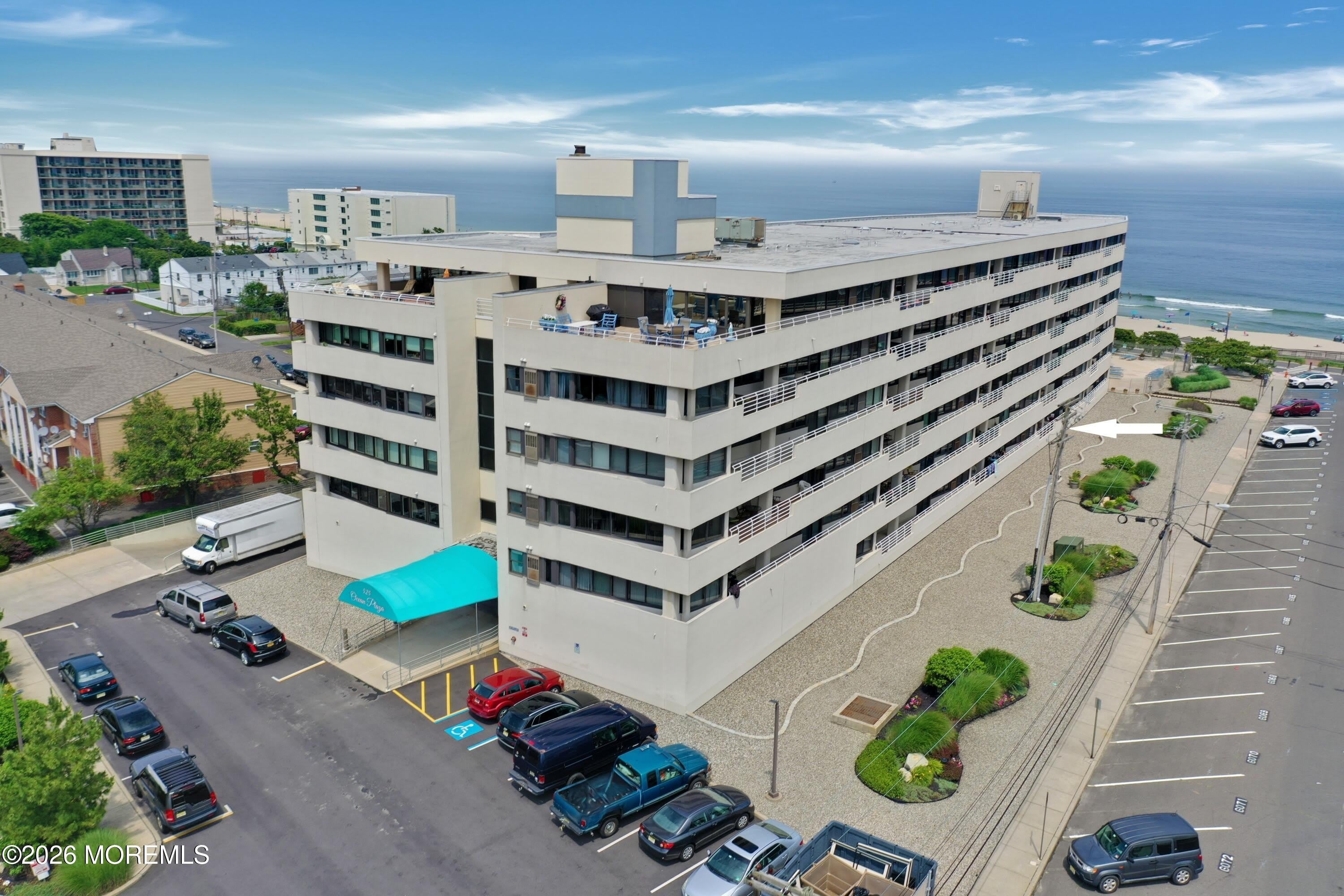 525 Ocean Boulevard – photo 1
