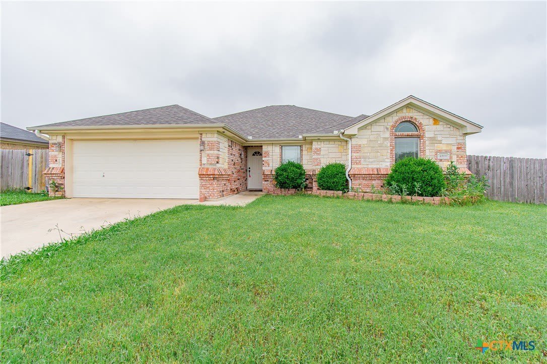 4300 Lauren Mackenzie Drive – photo 1