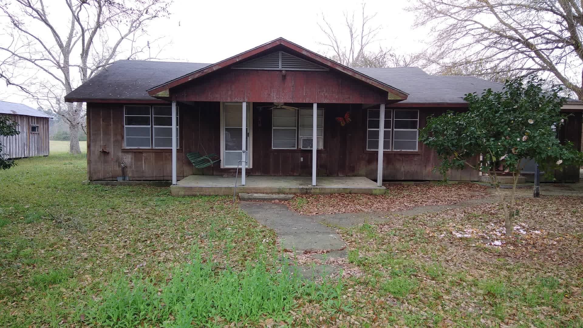 179 Edwin Nichols Rd. – photo 1 of 7