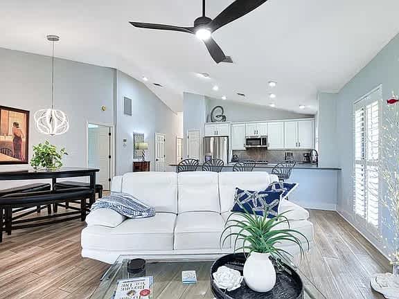 333 Milford St # FG56TR – photo 1