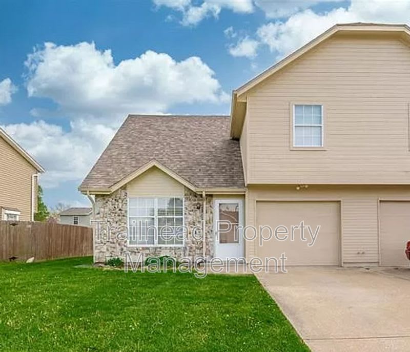 1113 Dean Drive – photo 1 of 19