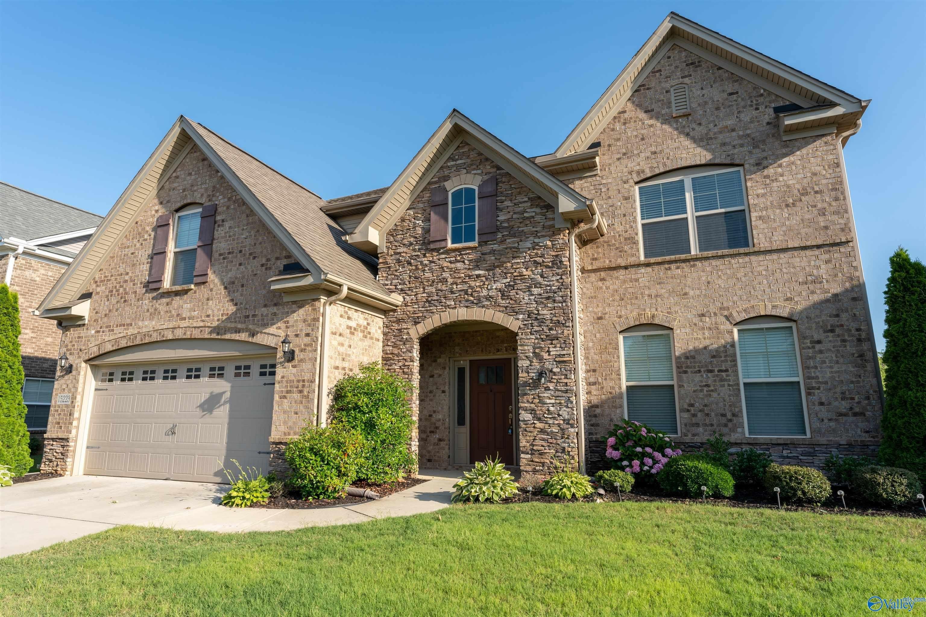 15223 Lakeside Trail – photo 1