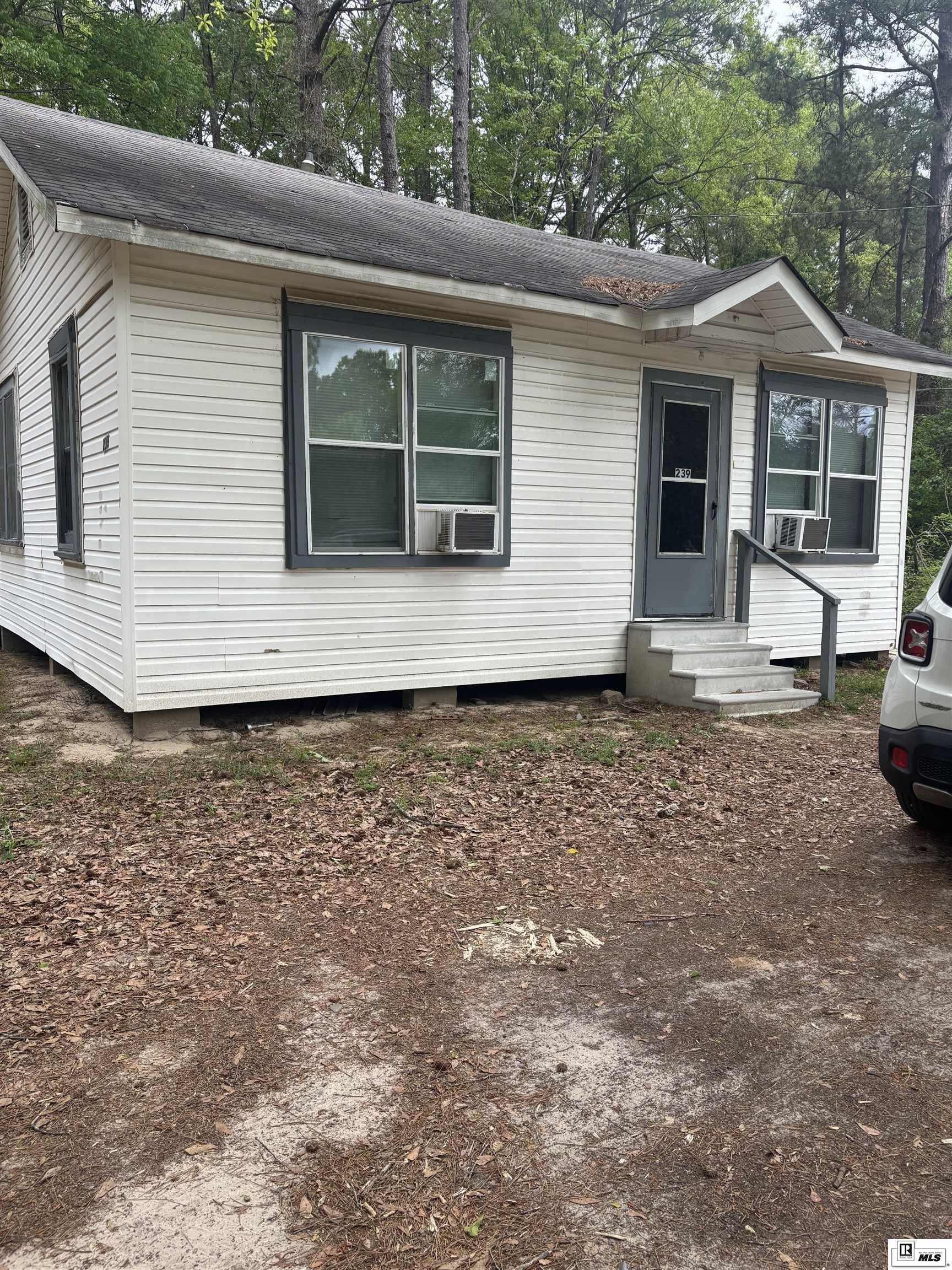 239 SIMS AVENUE – photo 1 of 8
