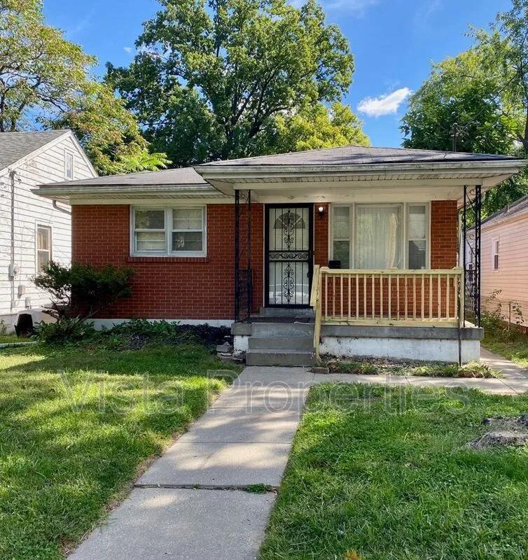 3655 Kahlert Avenue – photo 1