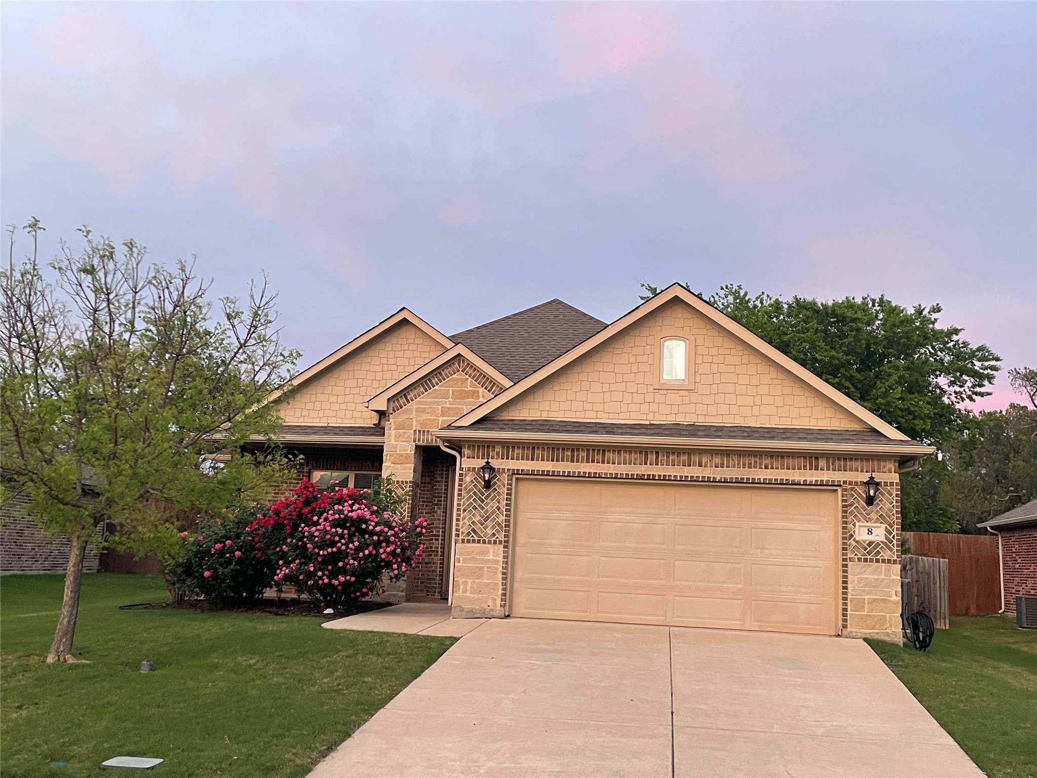 8 Pleasant Valley – photo 1