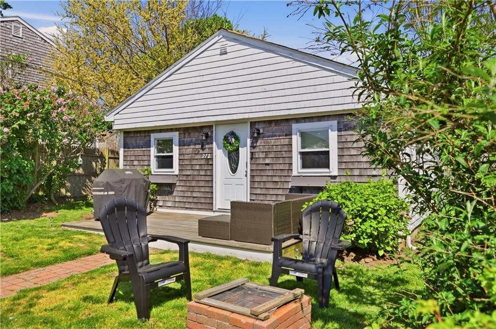 272 Riverside Street – photo 1 of 44