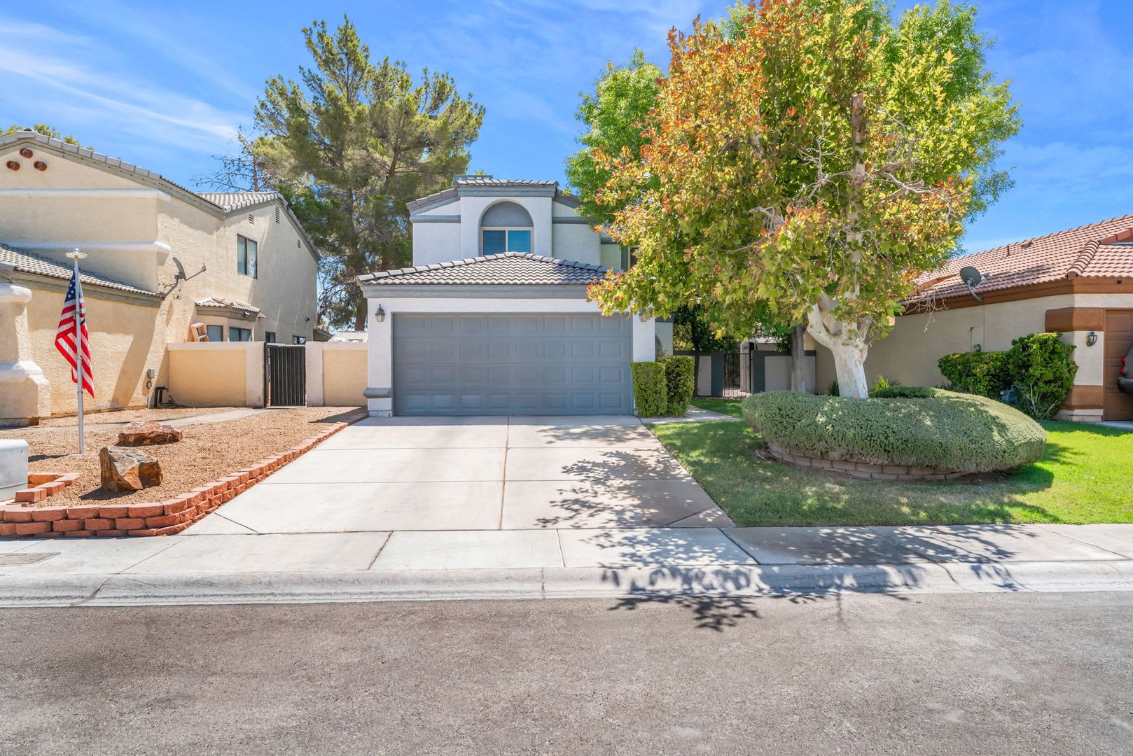 Modern Comfort Meets Timeless Style in a Beautifully Updated Las Vegas Home! – photo 1