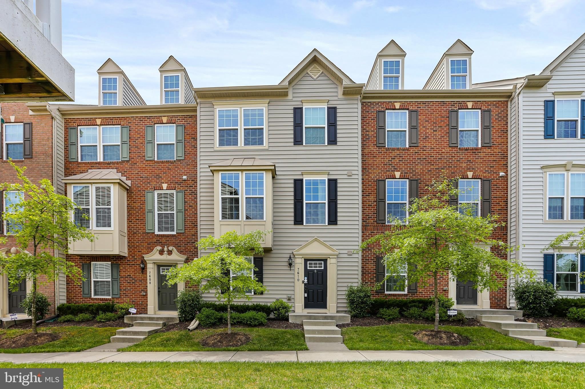 7610 GOLDEN SLUMBER Lane – photo 1 of 40