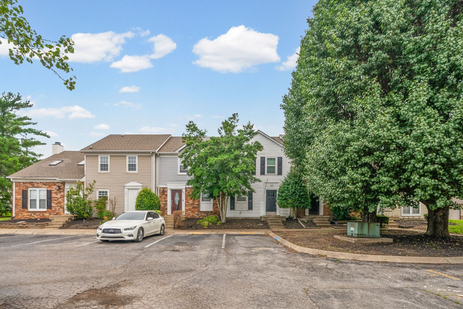 105 Greenland Court – photo 1