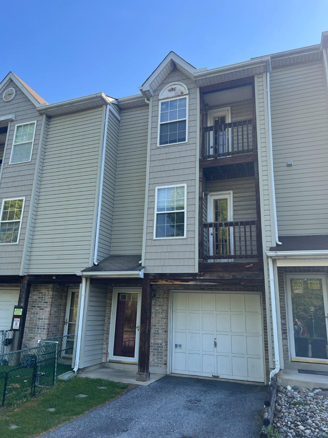 120 Clover Court – photo 1 of 152