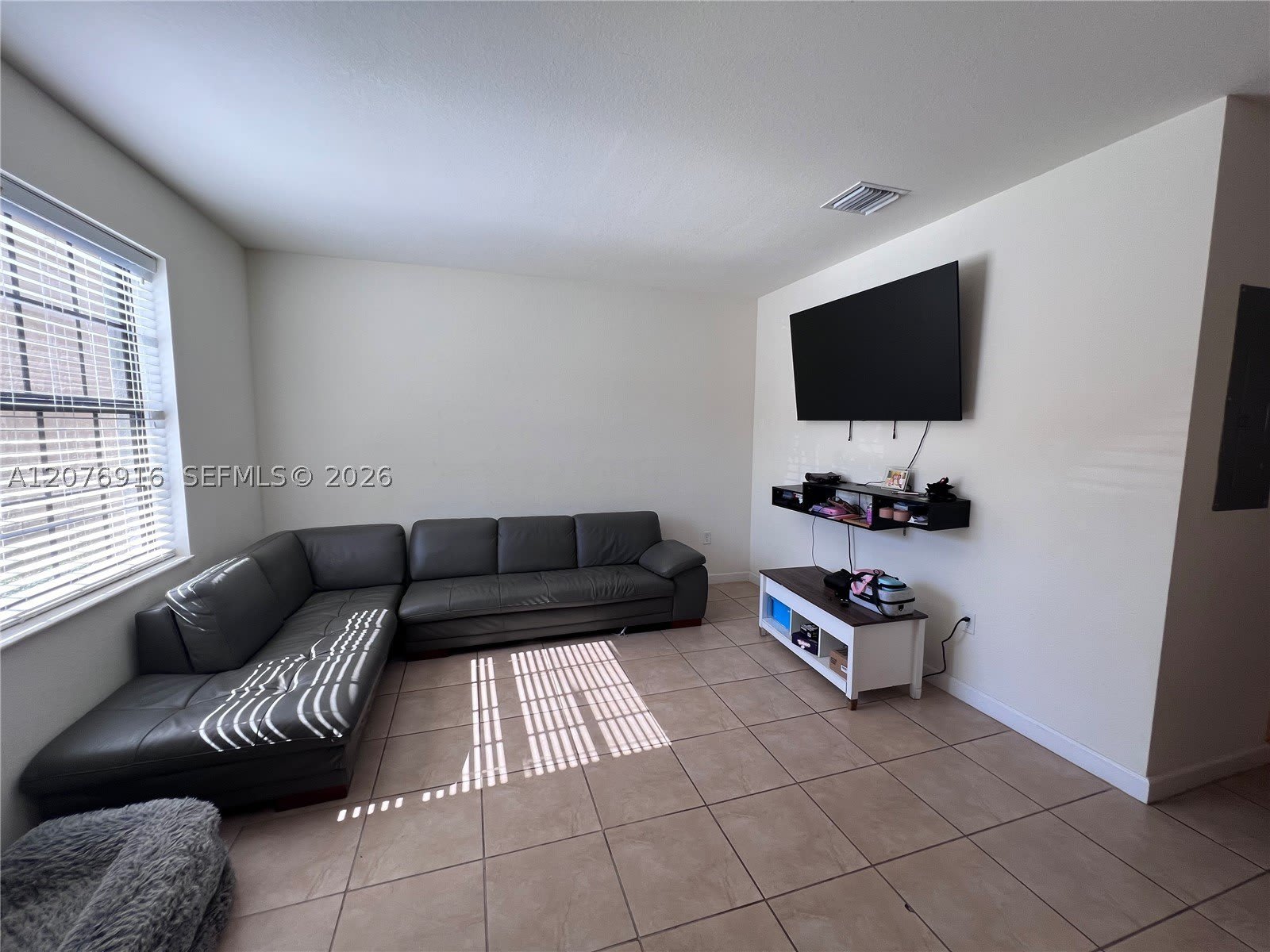 9335 W 33rd Ave – photo 1