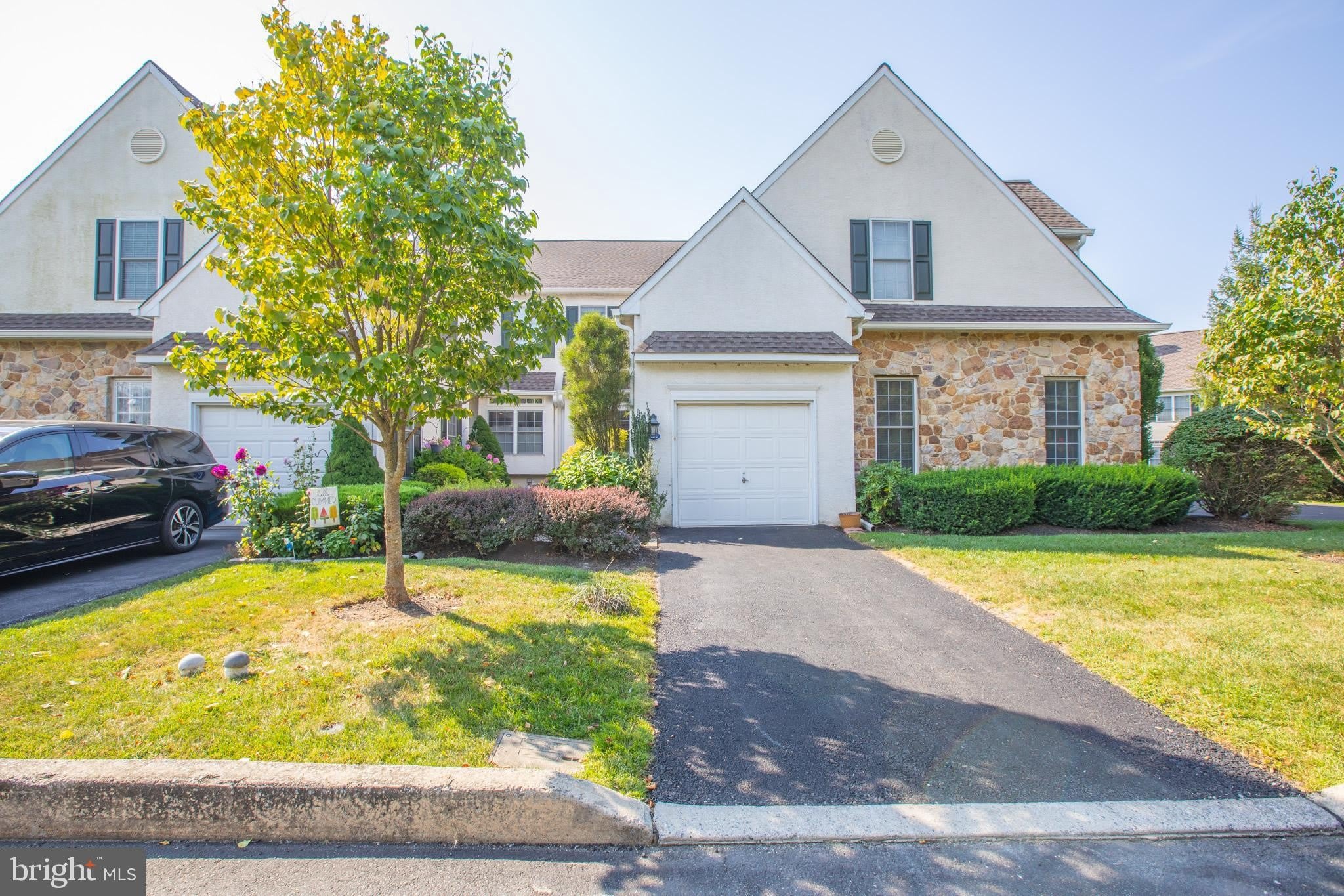 103 Whispering Brooke Drive – photo 1