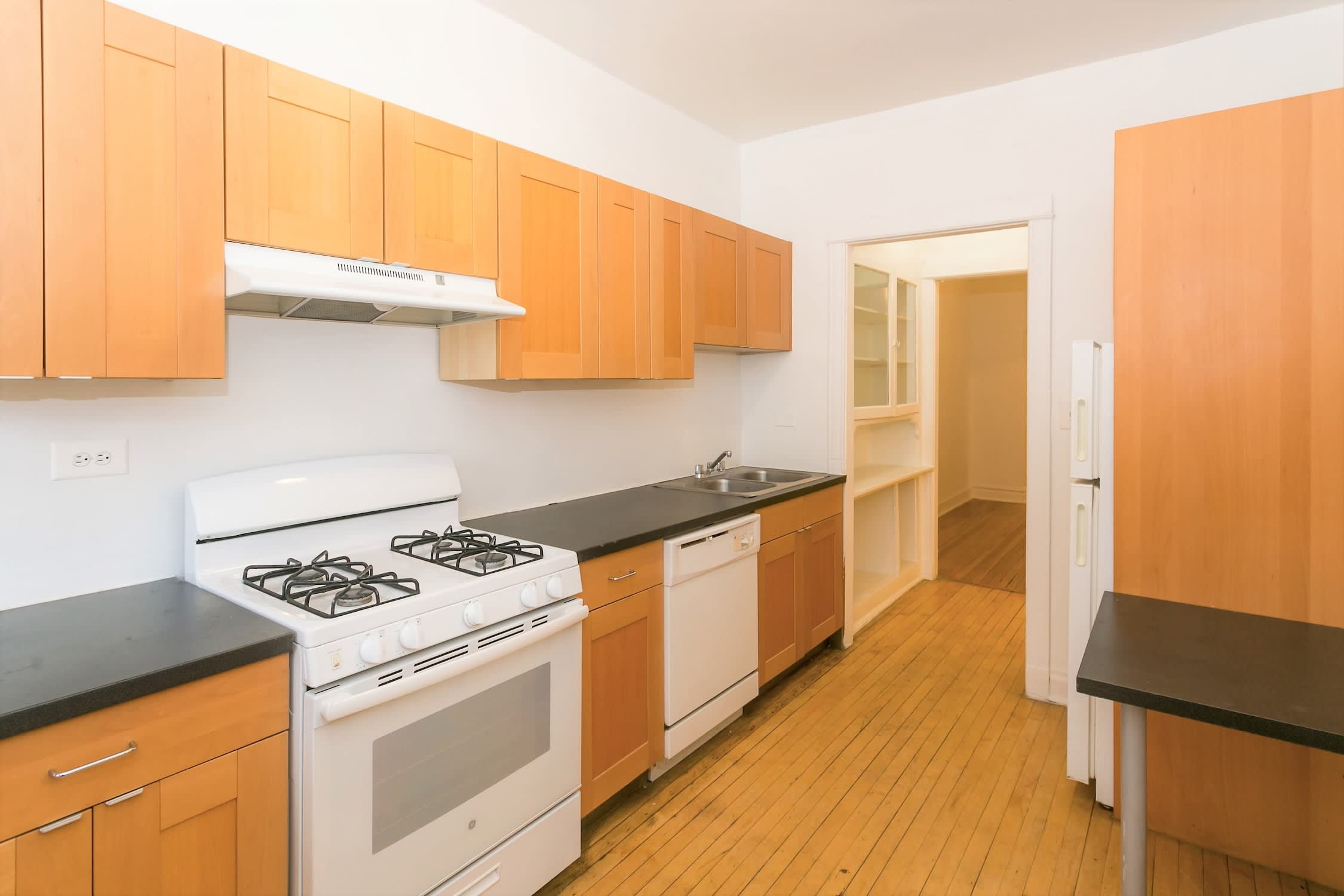 5335-5337 S. Woodlawn Avenue – photo 1
