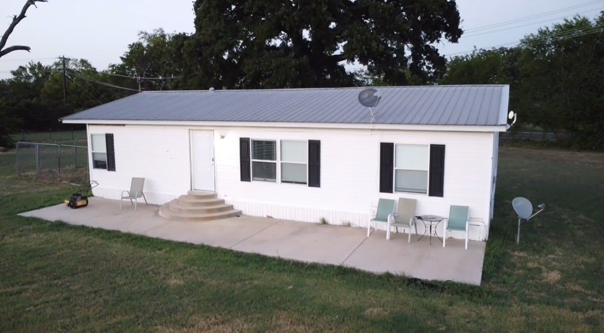 2612 Fm 751 – photo 1 of 26