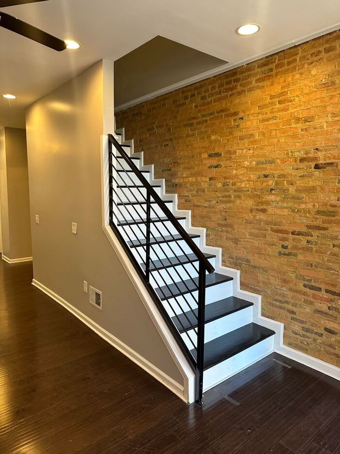 1099 West Fayette Street – photo 1