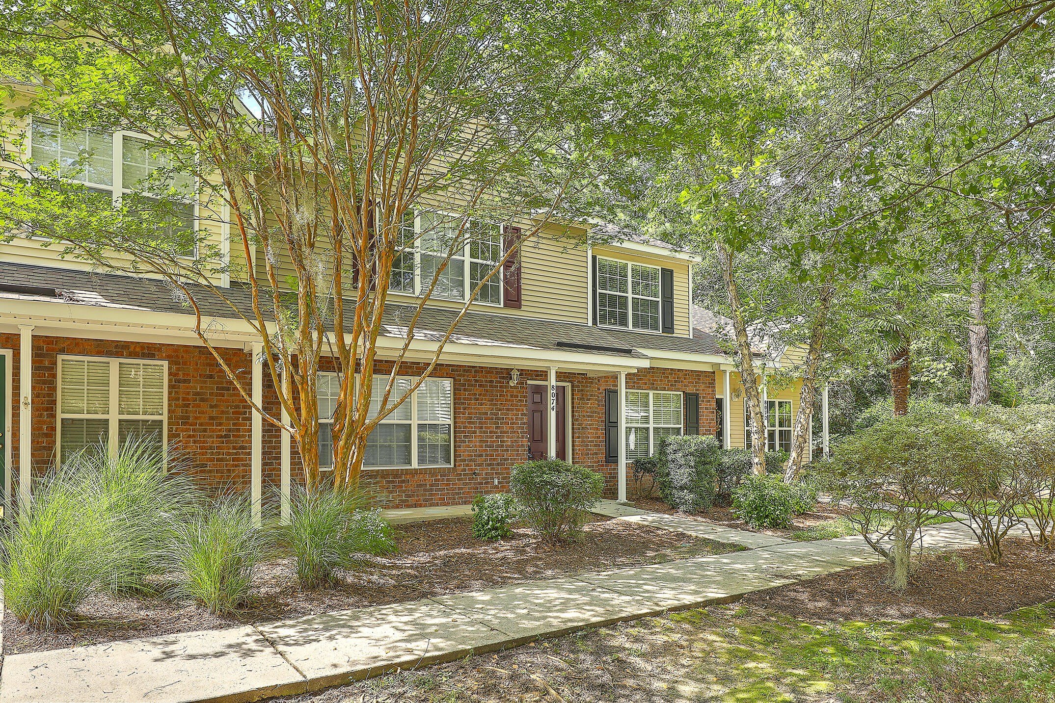 8074 Shadow Oak Drive – photo 1