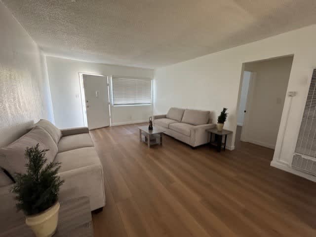 1380 Exposition Blvd.#1 – photo 1