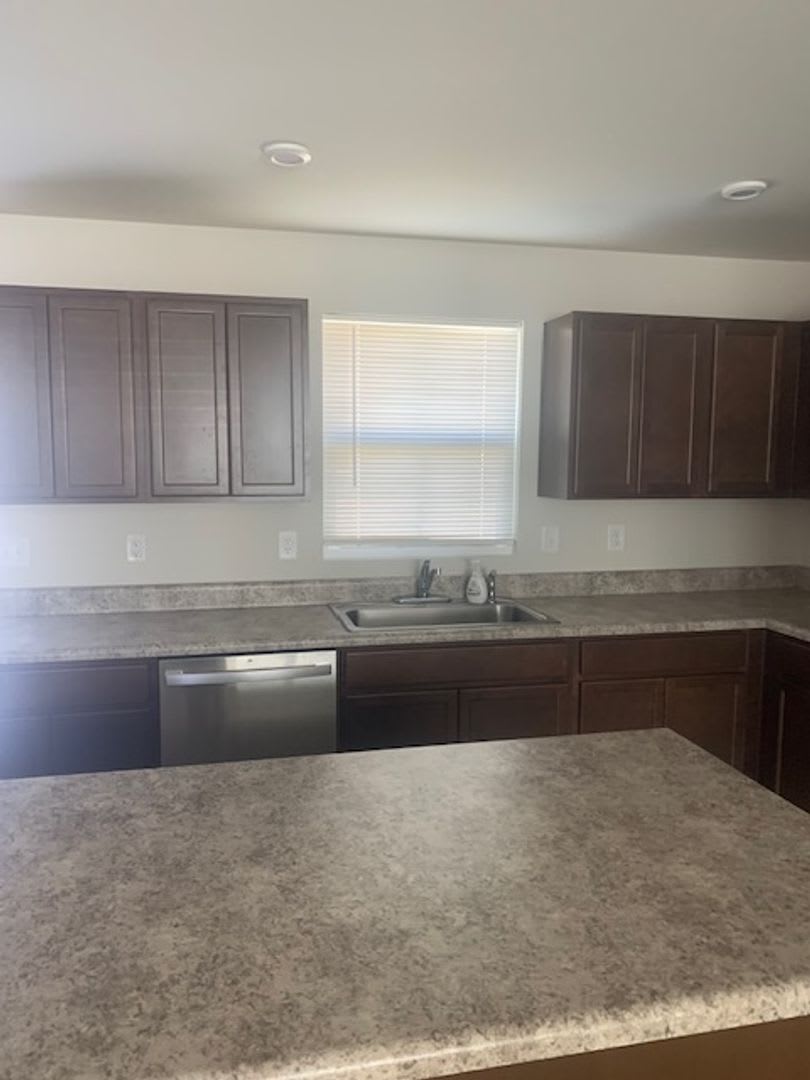 Single Family Home – photo 1 of 382