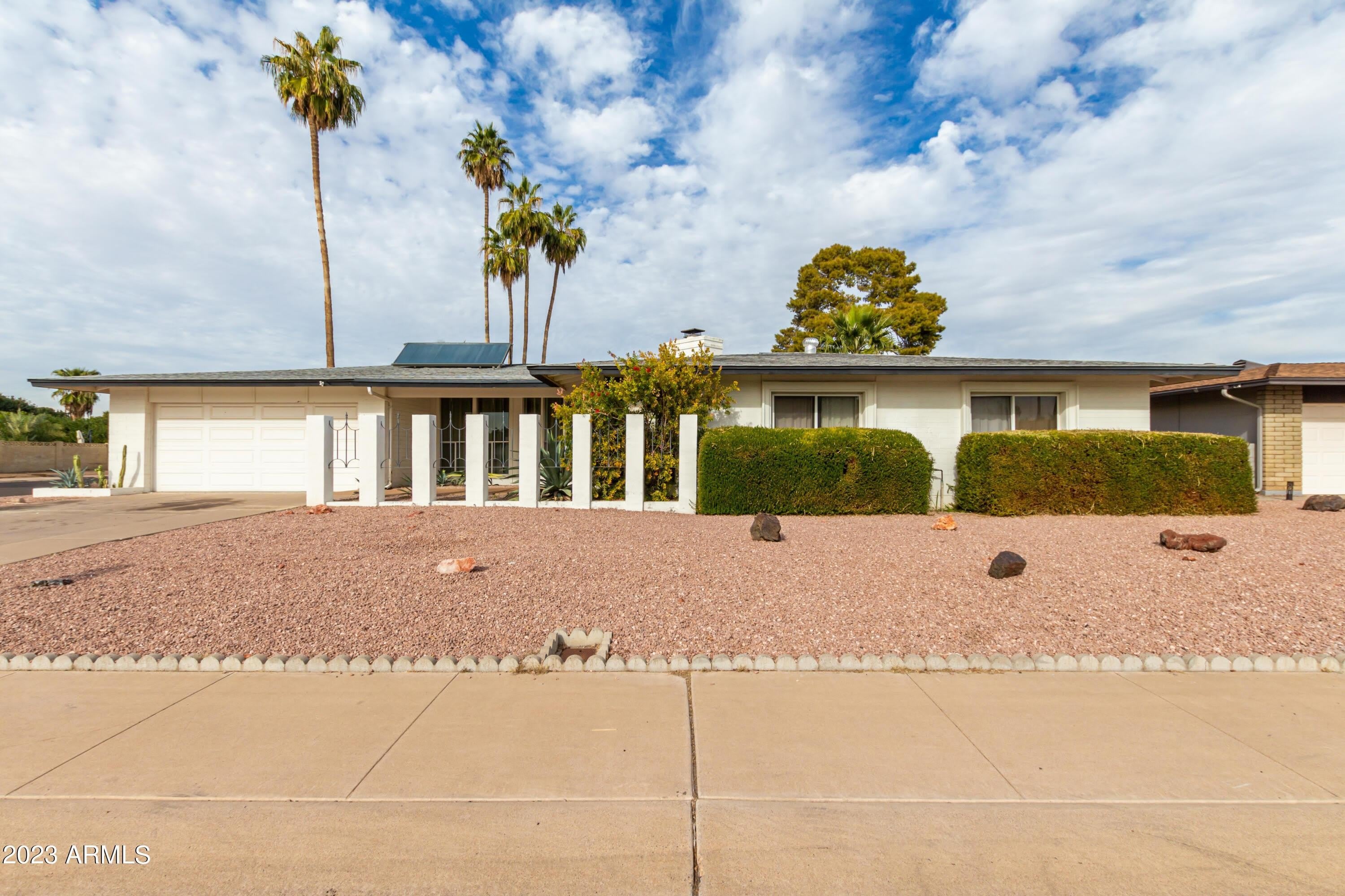4428 W Laurie Lane – photo 1