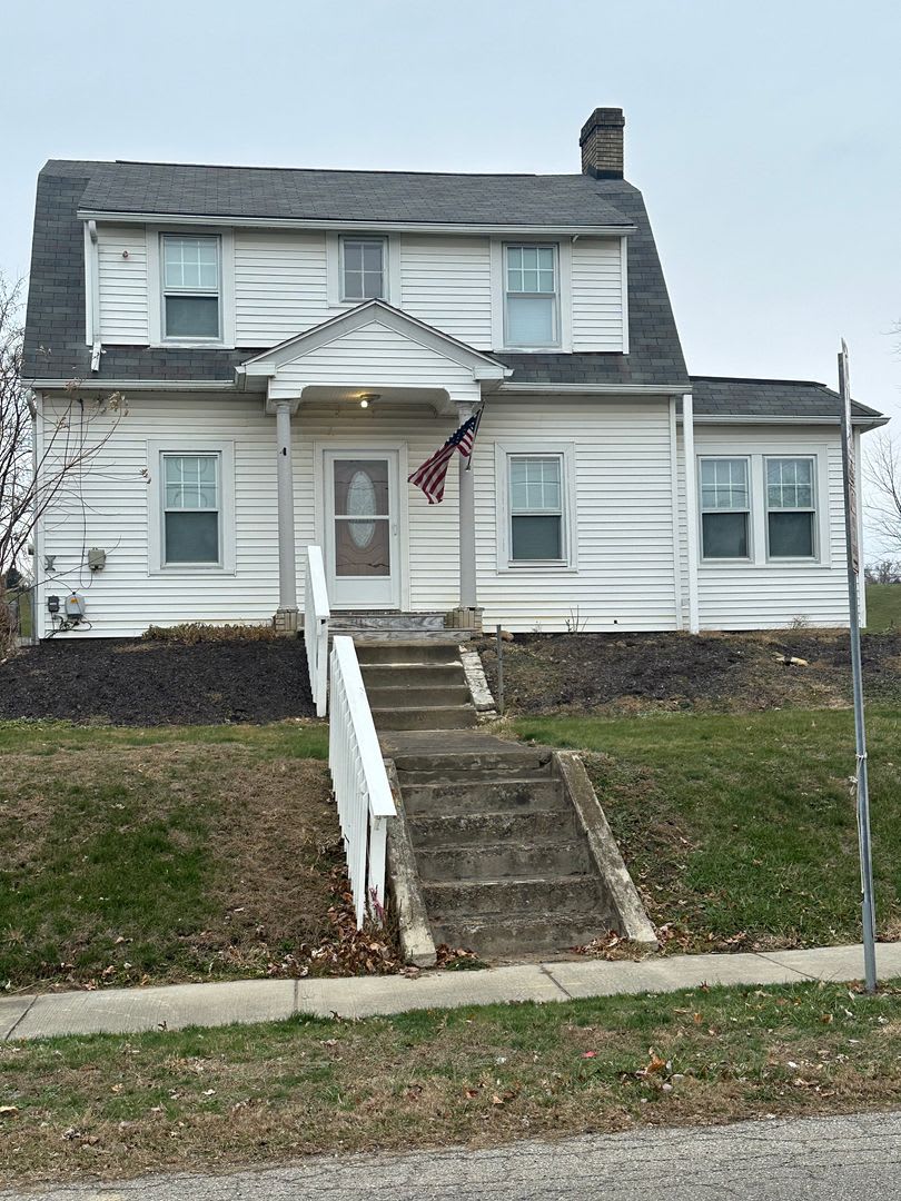 Three bedroom single-family home – photo 1