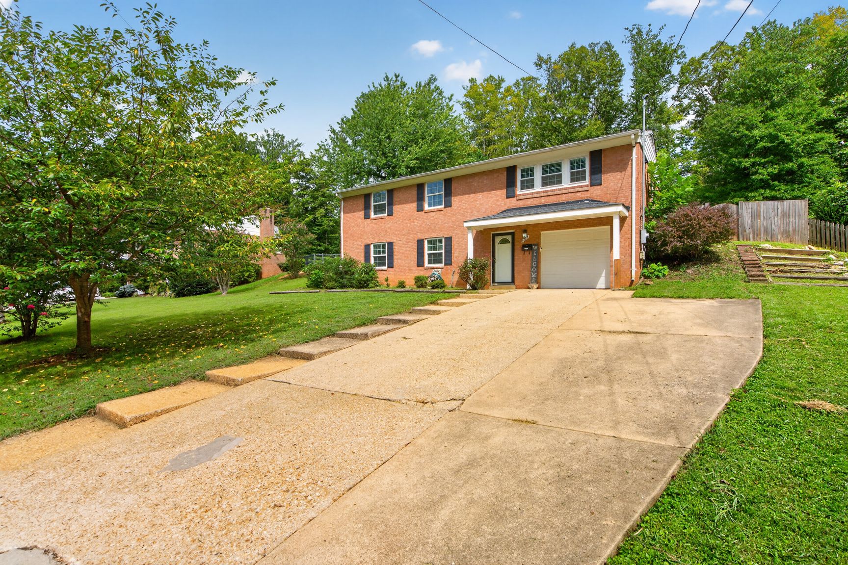 4725 Springbrook Drive – photo 1