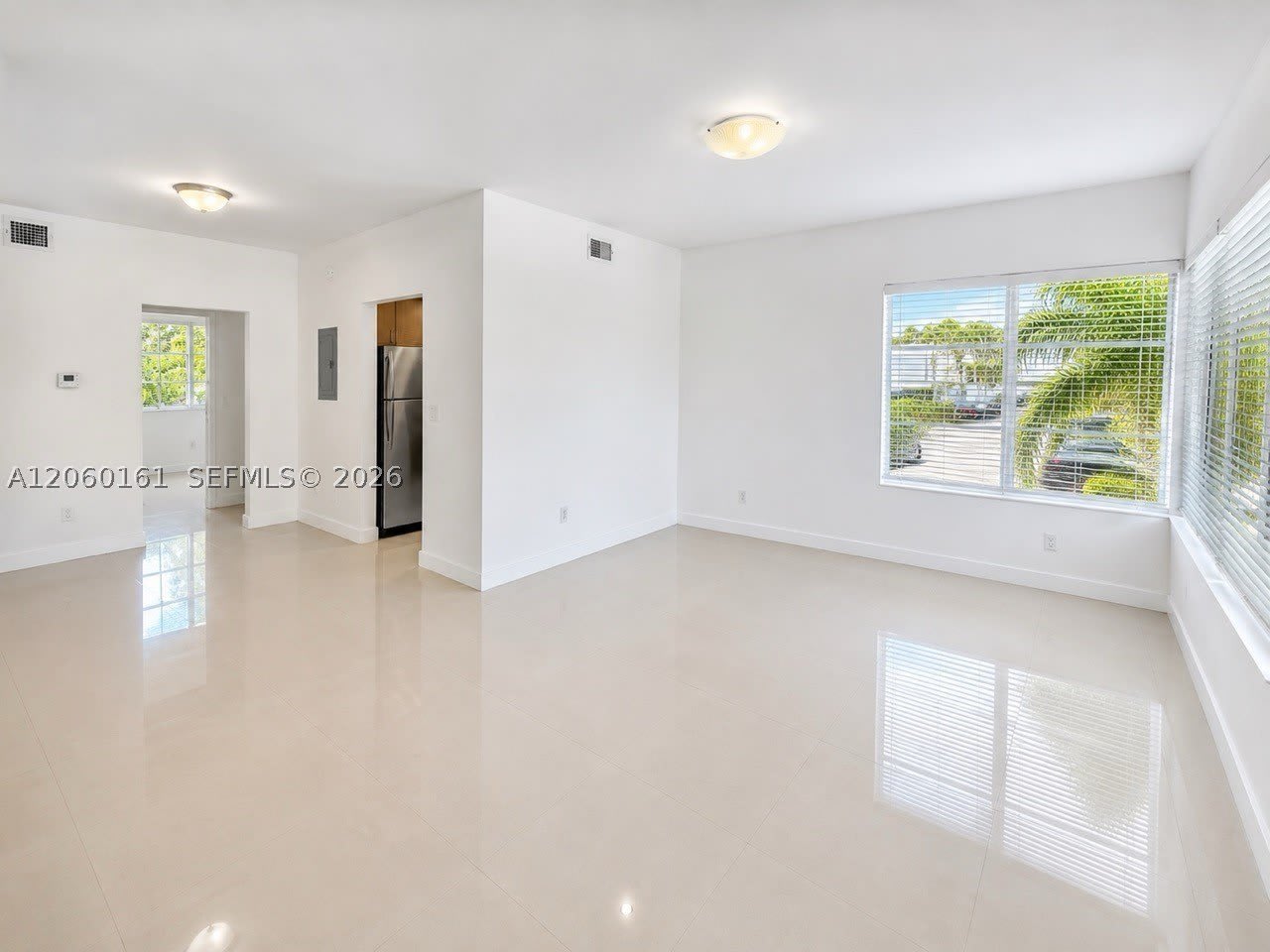 1025 94th St – photo 1 of 14