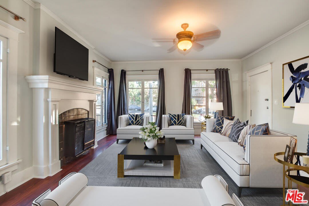 1777 N Gower St – photo 1