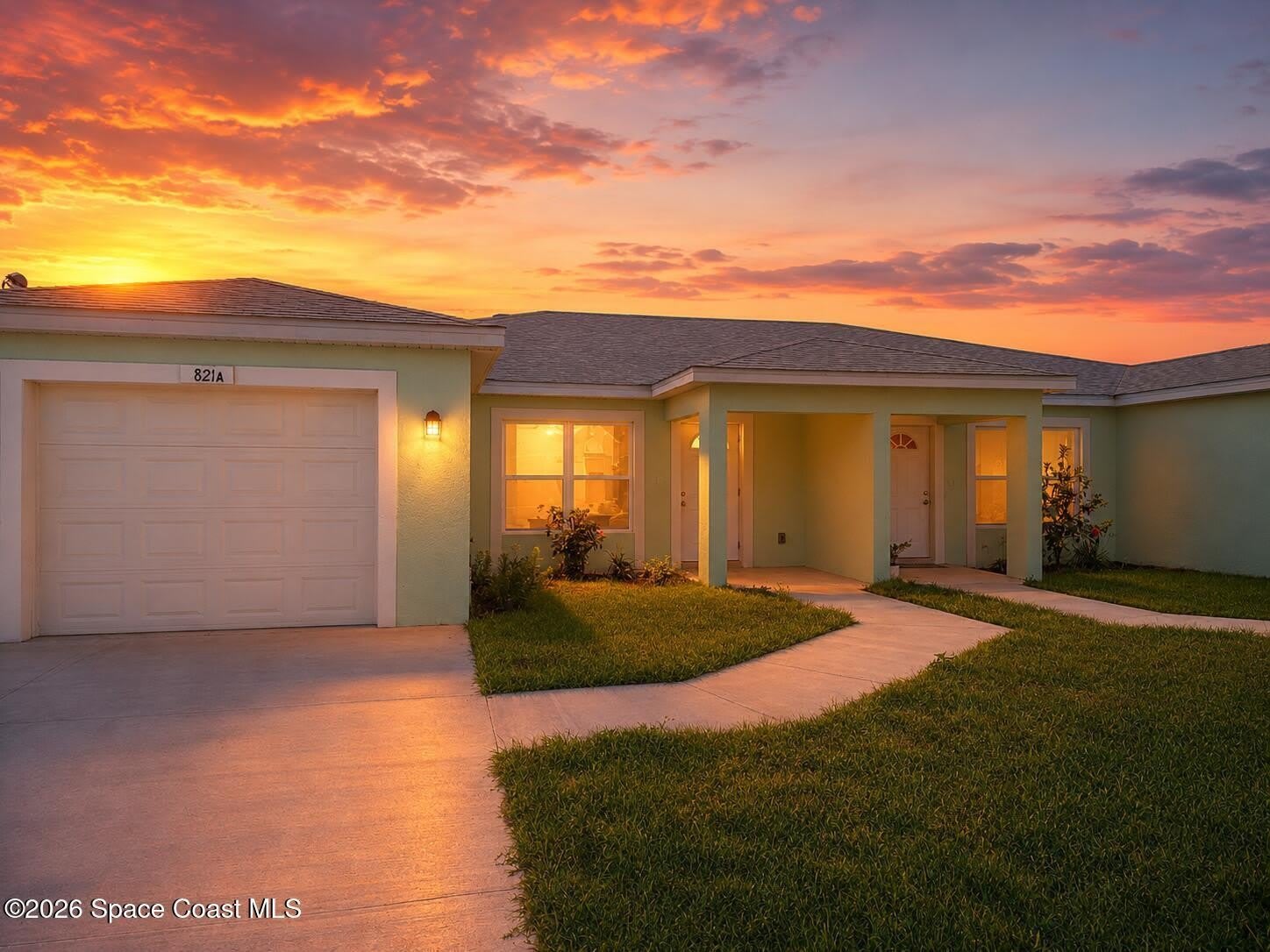 821 ANGELA AVENUE – photo 1 of 13