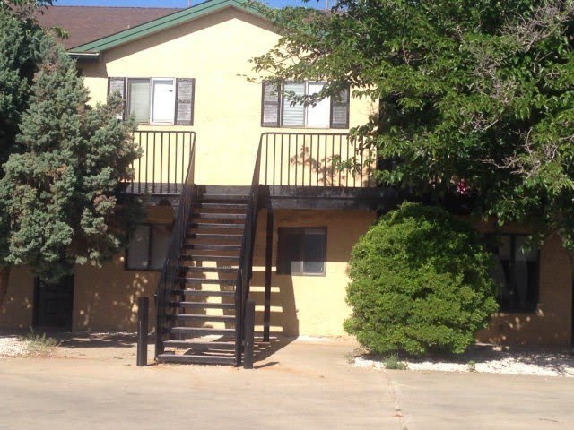 1202 Ne Aspen
