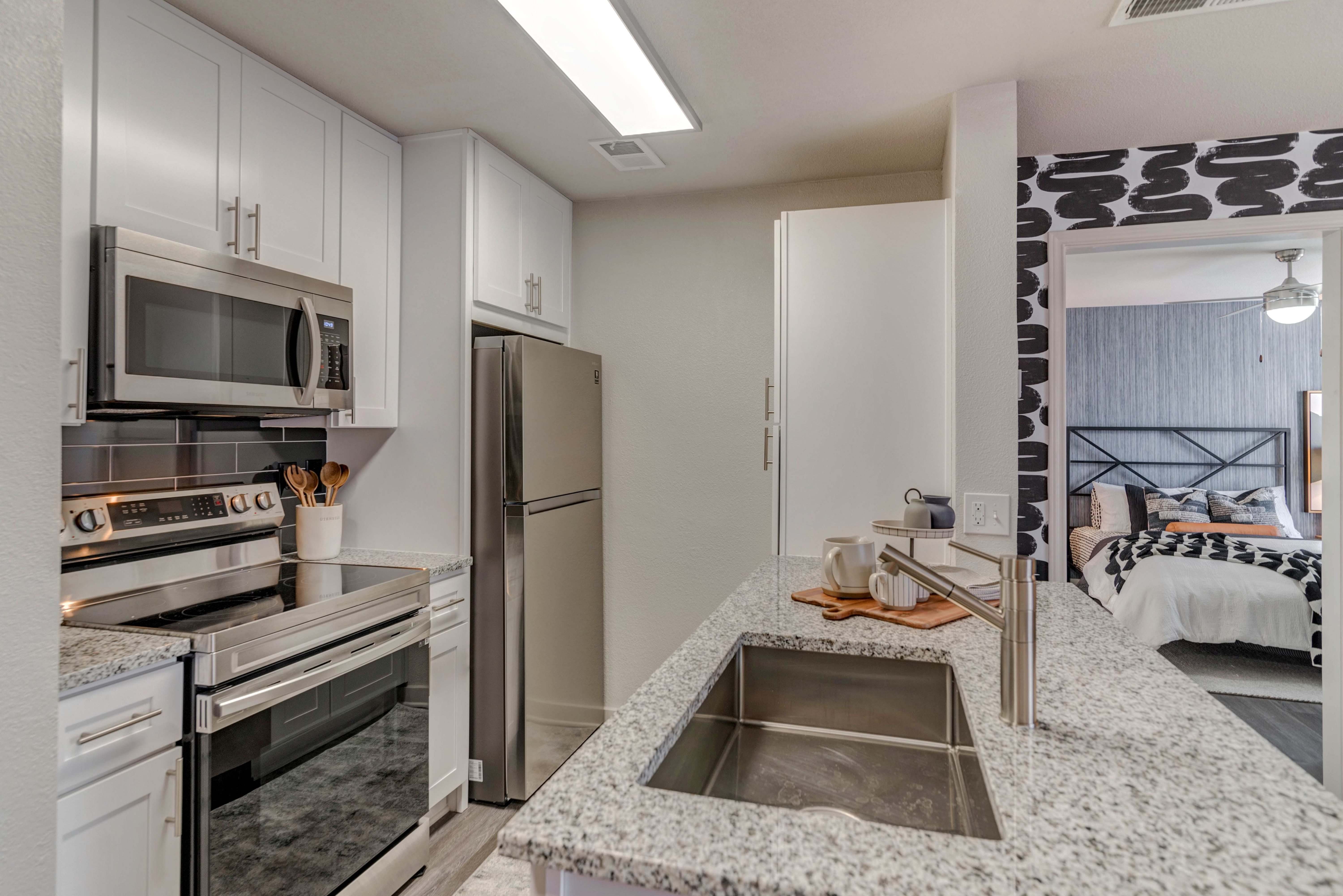 Huntington Glen Apartments – photo 1 of 22