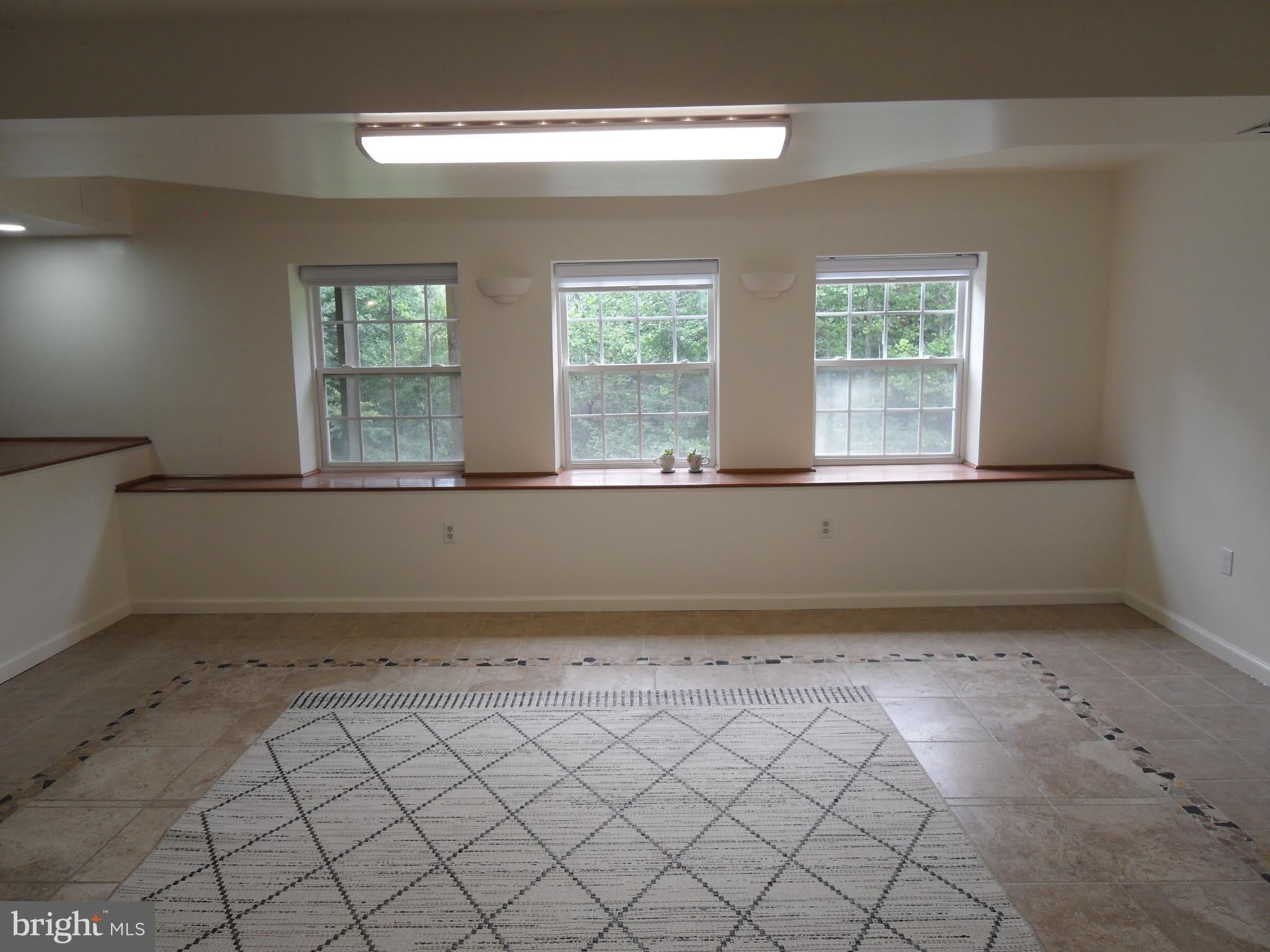 3339 GOVERNOR MARTIN Court – photo 1 of 15