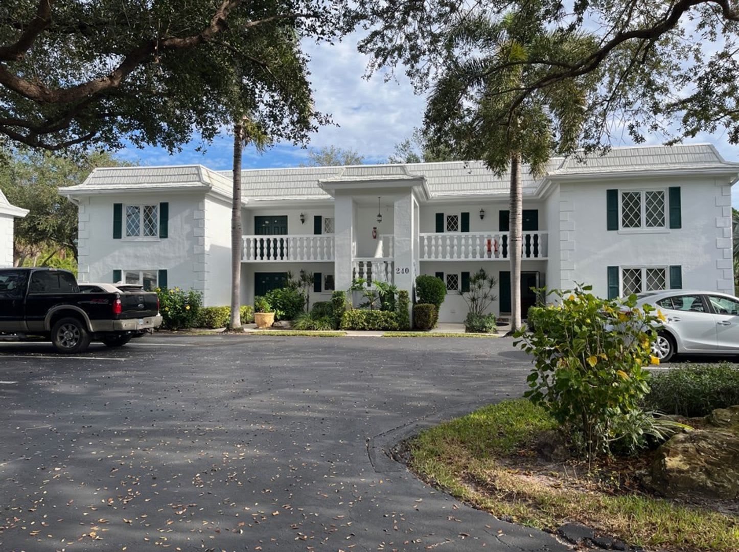 2 2 First Floor Unit Delnor Wiggins State Park And Beach Steps Away From Pool Seasonal – photo 1